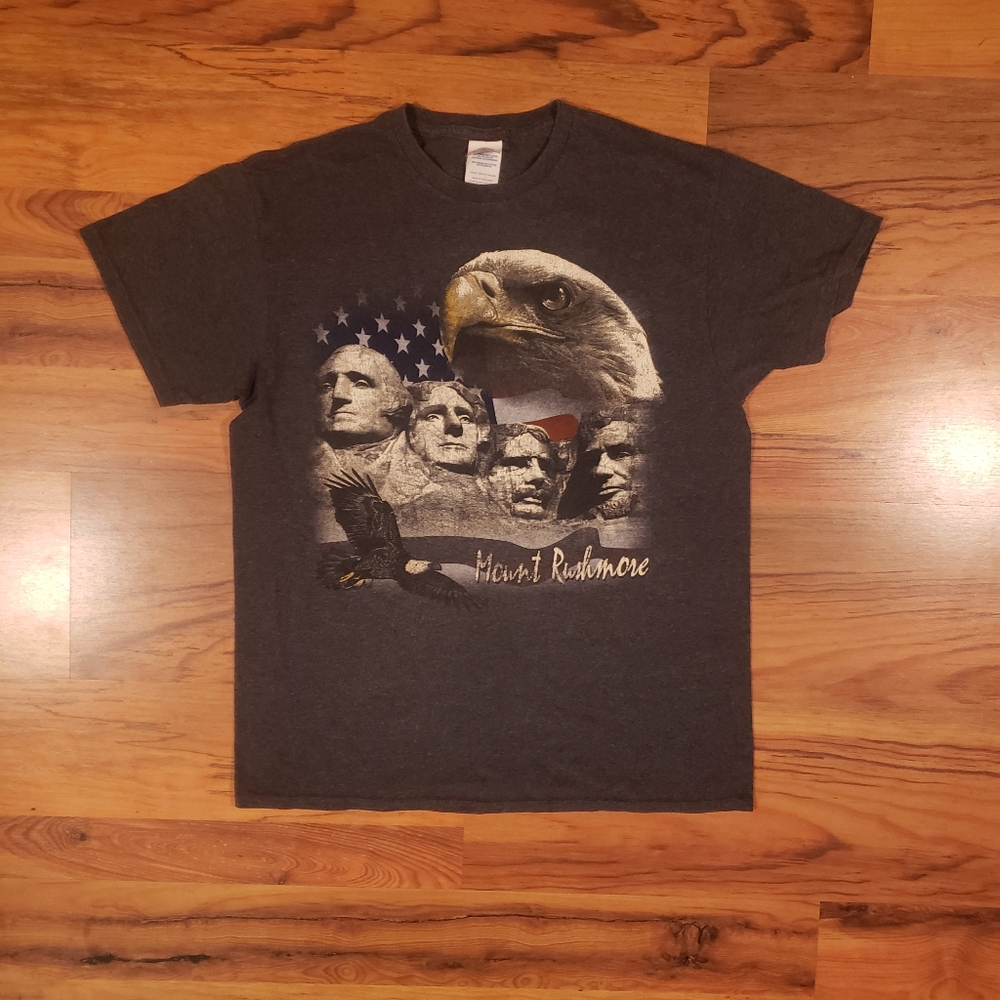 Mt. Rushmore Tee